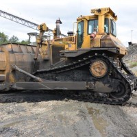 1990 CATERPILLAR D9N DOZER WITH RIPPER